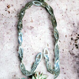 925% Sterling Silver Marquise Shape Links Necklace